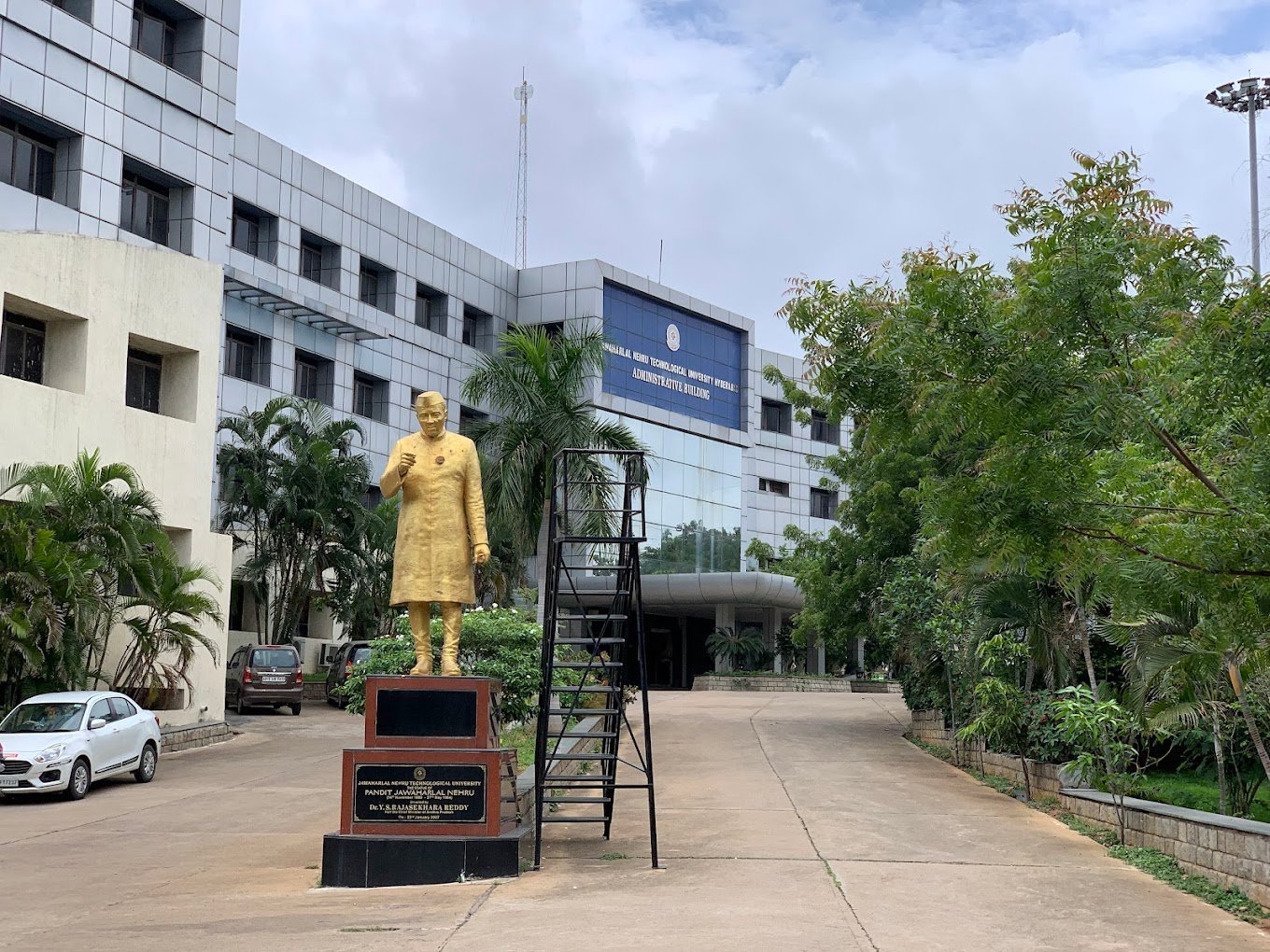 Jawaharlal Nehru Technological University Hyderabad (JNTUH) Transcripts – Get Them in 19 Days with FACTS Transcripts